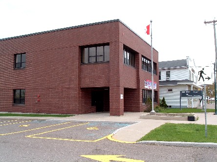 Building image of Shippagan Service Canada Centre at 196A J.D Gauthier Boulevard in Shippagan