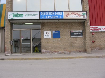 Photo de l'édifice du bureau Maniwaki - Centre Service Canada situé au 100, rue Principale Sud à Maniwaki
