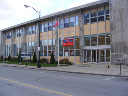 Photo de l'édifice du bureau Chatham-Kent - Centre Service Canada situé au 120, rue Wellington Ouest à Chatham