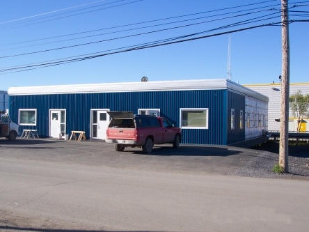 Photo de l'édifice du bureau Inuvik - Centre Service Canada situé au 85, chemin Kingmingya à Inuvik