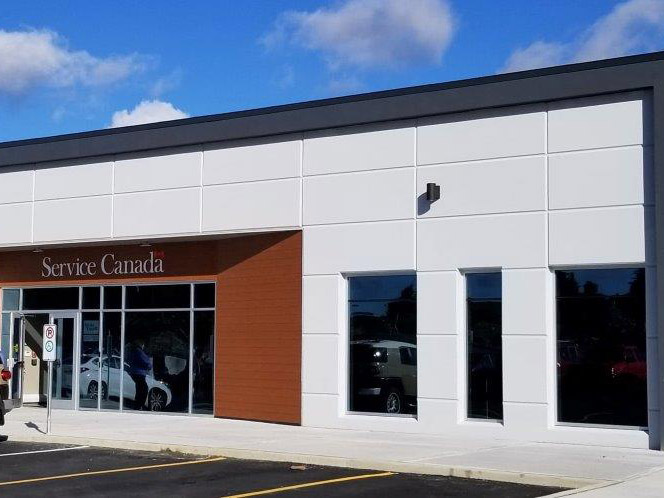 Photo de l'édifice du bureau Centre Service Canada de St. John's et Services de Passeport situé au 100, voie Hebron à St. John's