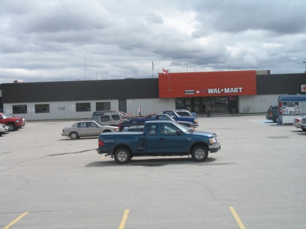 Building image of Labrador City Service Canada Centre at 500 Vanier Avenue in Labrador City