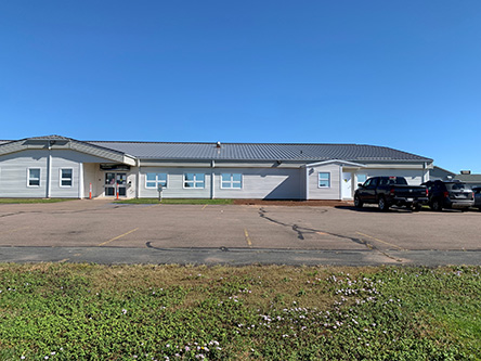 Building image of Souris Service Canada Centre at 15 Green Street in Souris