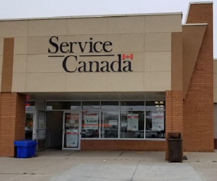 Building image of Oakville - Centre Service Canada at 125 Avenue Cross  in Oakville