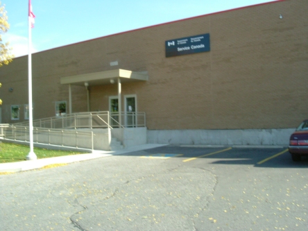Photo de l'édifice du bureau Woodstock - Centre Service Canada situé au 959, rue Dundas à Woodstock
