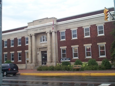 Photo de l'édifice du bureau Fort Frances - Centre Service Canada situé au 301, rue Scott à Fort Frances