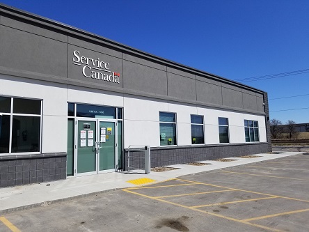 Building image of Winnipeg Taylor Service Canada Centre at 1450 Taylor Avenue in Winnipeg