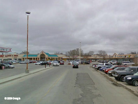 Building image of Winnipeg Crestview Service Canada Centre at 3393 Portage Avenue in Winnipeg
