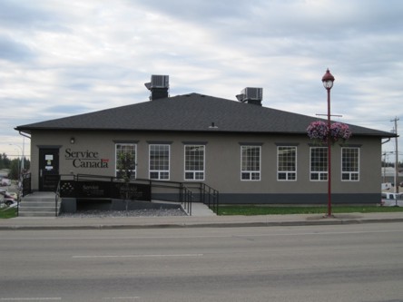 Photo de l'édifice du bureau Edson - Centre Service Canada situé au 4905, 4e Avenue à Edson