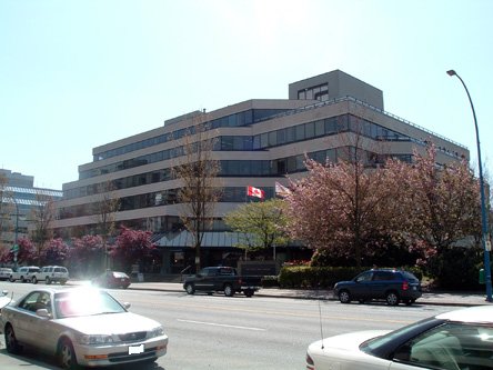 Building image of North Vancouver - North Shore Service Canada Centre at 221 Esplanade West in North Vancouver