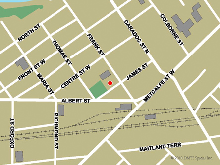 Carte routière indiquant l'emplaçement du bureau Strathroy - site de services mobiles réguliers situé au 34, rue Frank à Strathroy